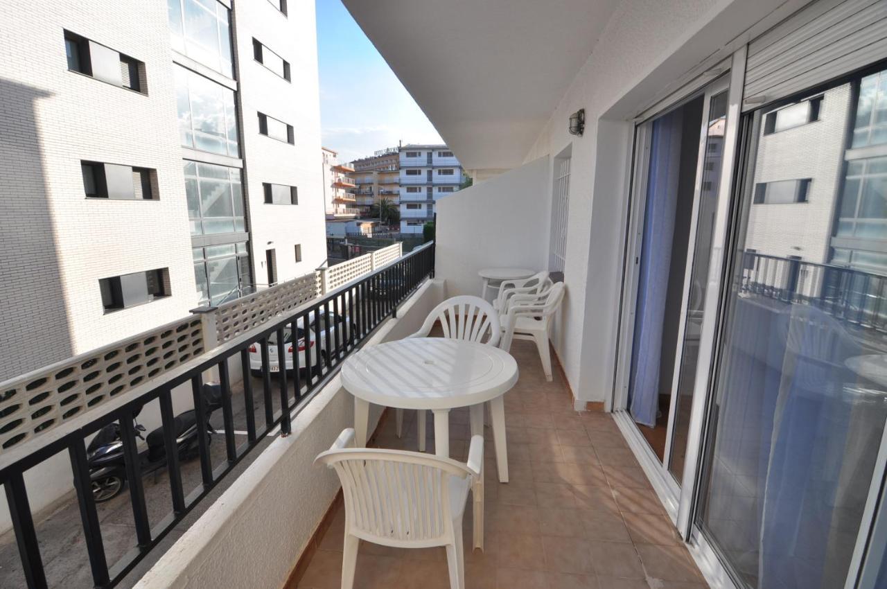 Rnet - Mt Apartaments Roses Esterno foto